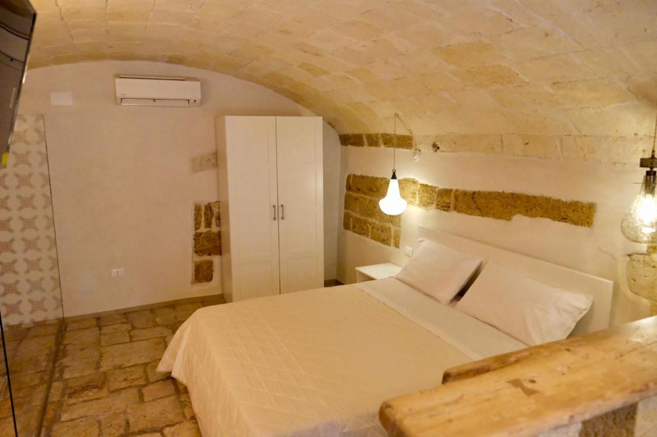 Vico Luxury Room Mesagne Exterior foto